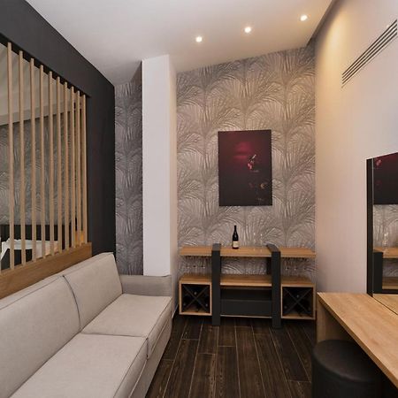 Donna VI Hotel Geraci Siculo エクステリア 写真